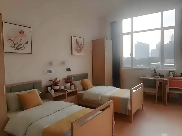 同样是“大尺度”，抵触《731》的网友，该看看港版《黑太阳731》
