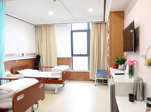 非全日制成人大专_战争红利见顶：俄罗斯军工厂工资三年来首次下跌 顶俄罗斯军跌猫平台在天